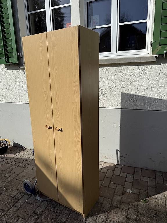 Schränke: Putzschrank  – Gebraucht aus Kyburg von capgirell 2