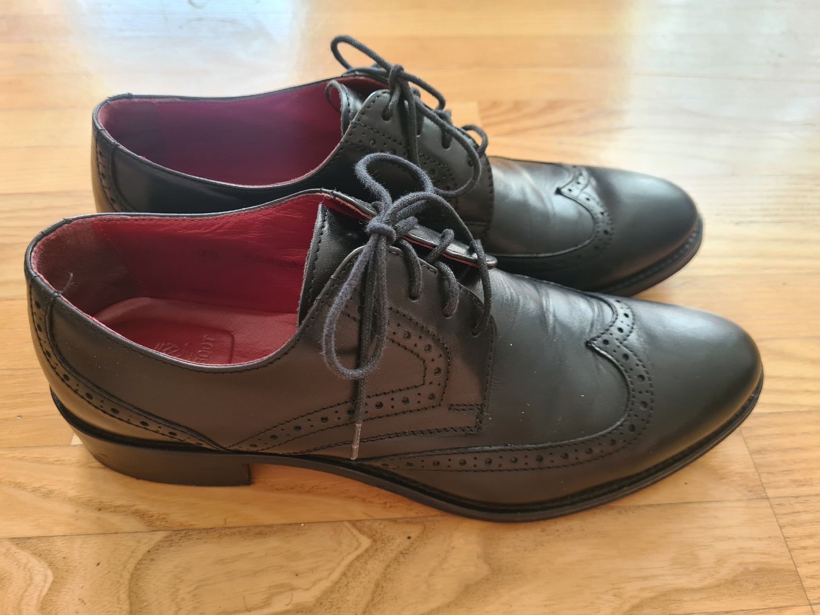 Navyboot Damenschuhe: Navyboot Halbschuhe, Leder, Budapester, gr. 39 schwarz – Gebraucht aus Steinhausen von MilaB 3