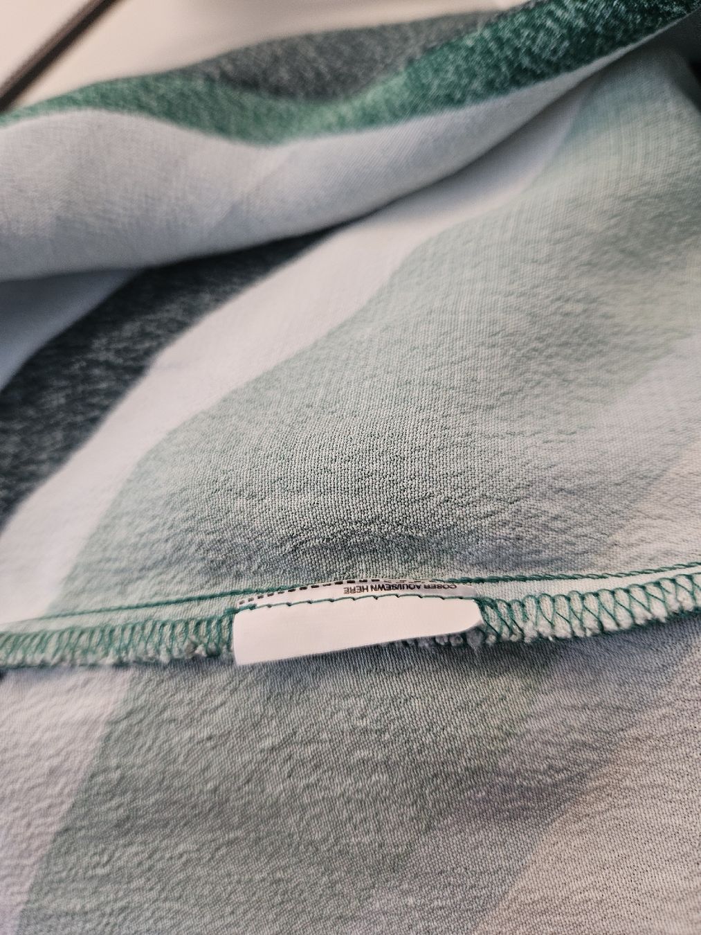 Mango Camicette: Mango Bluse mit grünen Streifen,  Grösse M – Nuovo (secondo la descrizione) da Ormalingen venduto da nomolnoi 2