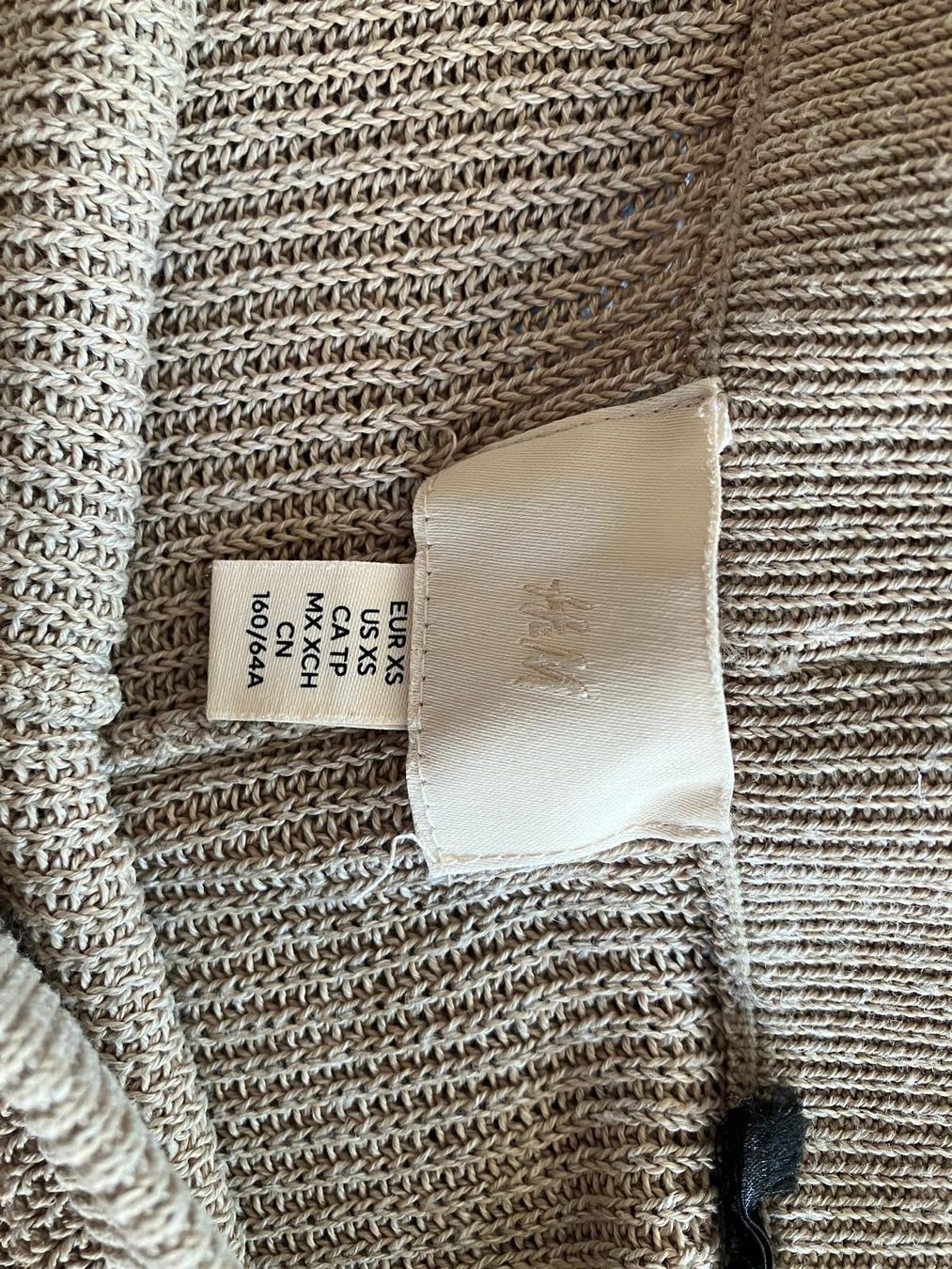 H&M Pantaloni: H&M Strick-Hose  hellbraun Grösse XS – Usato da Allenwinden venduto da Obalu 1