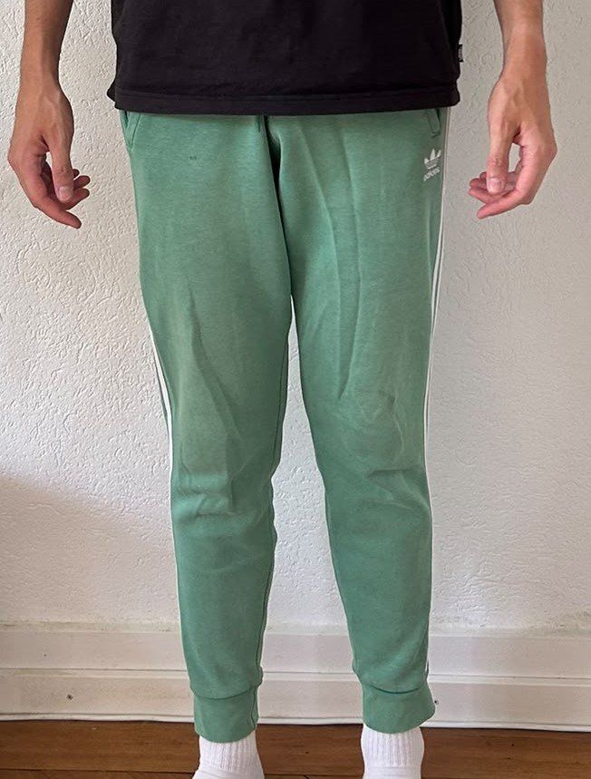 Adidas Pantaloni: Adidas Trainerhose – Usato da Zürich venduto da thibvd 1