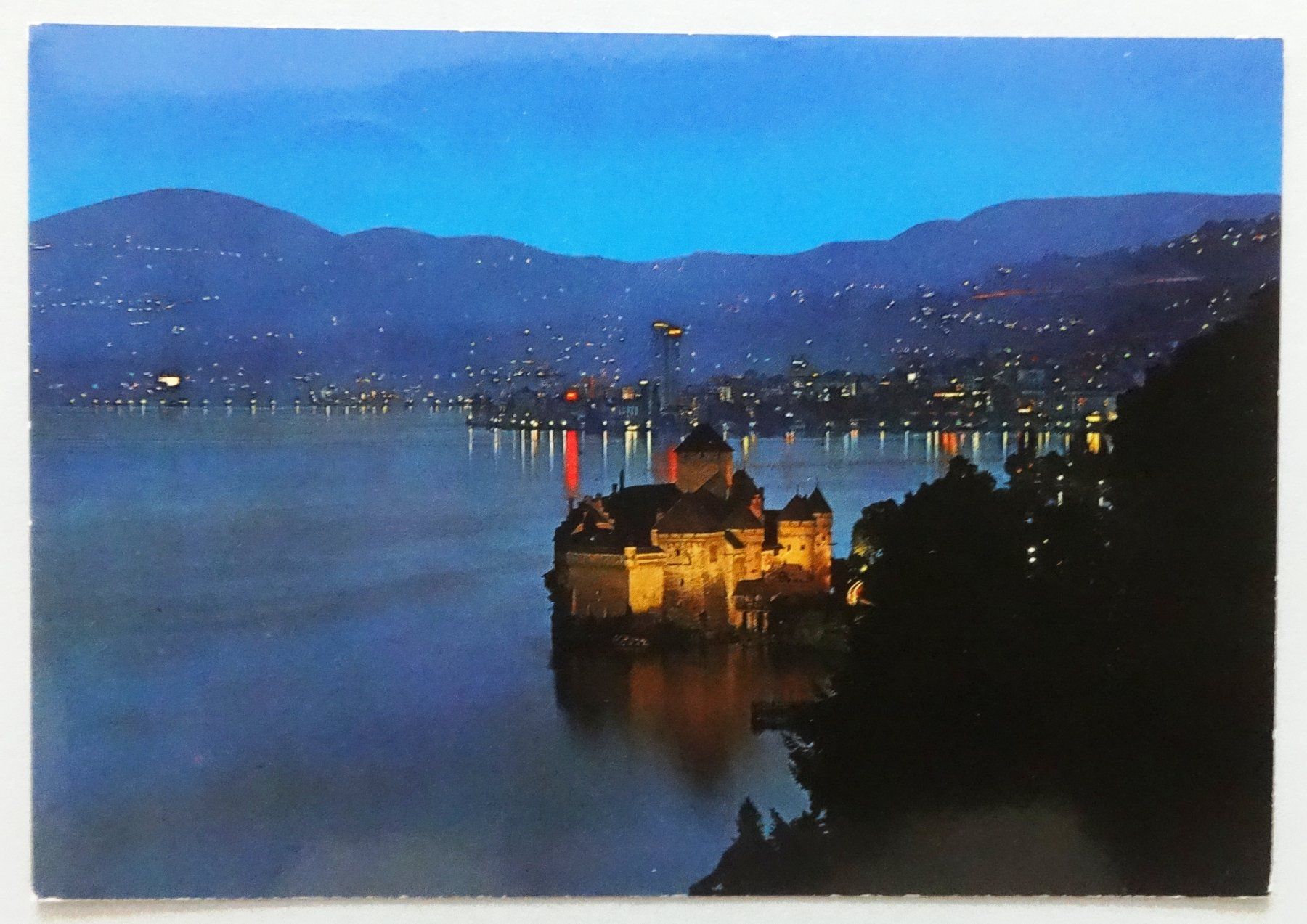 Cartes postales: Vue nocturne du Château de Chillon – D'occasion à Fétigny par Billy2miny