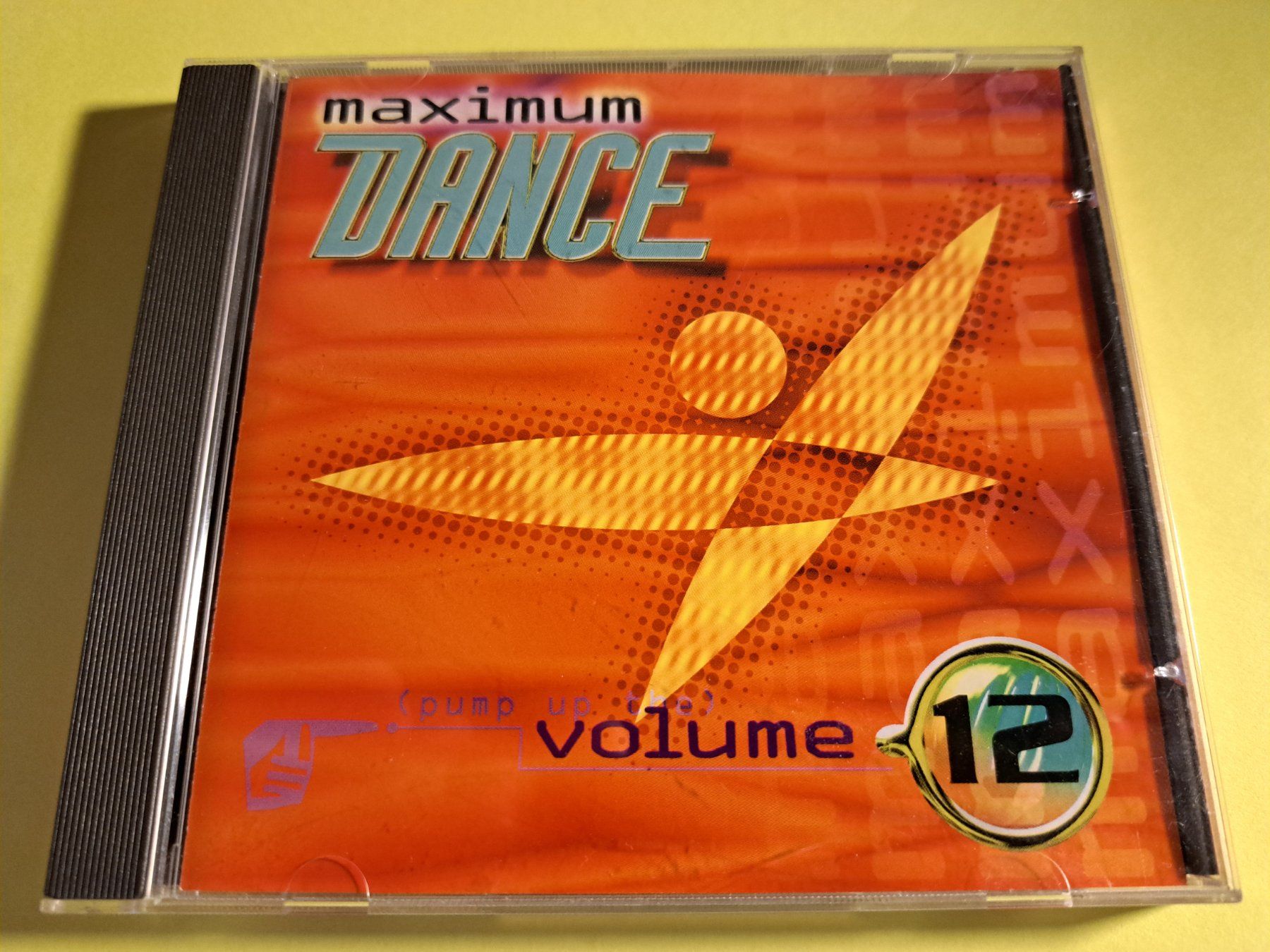 CD: MAXIMUM DANCE Volume 12/97 – Usato da Wichtrach venduto da LuckyLuke69