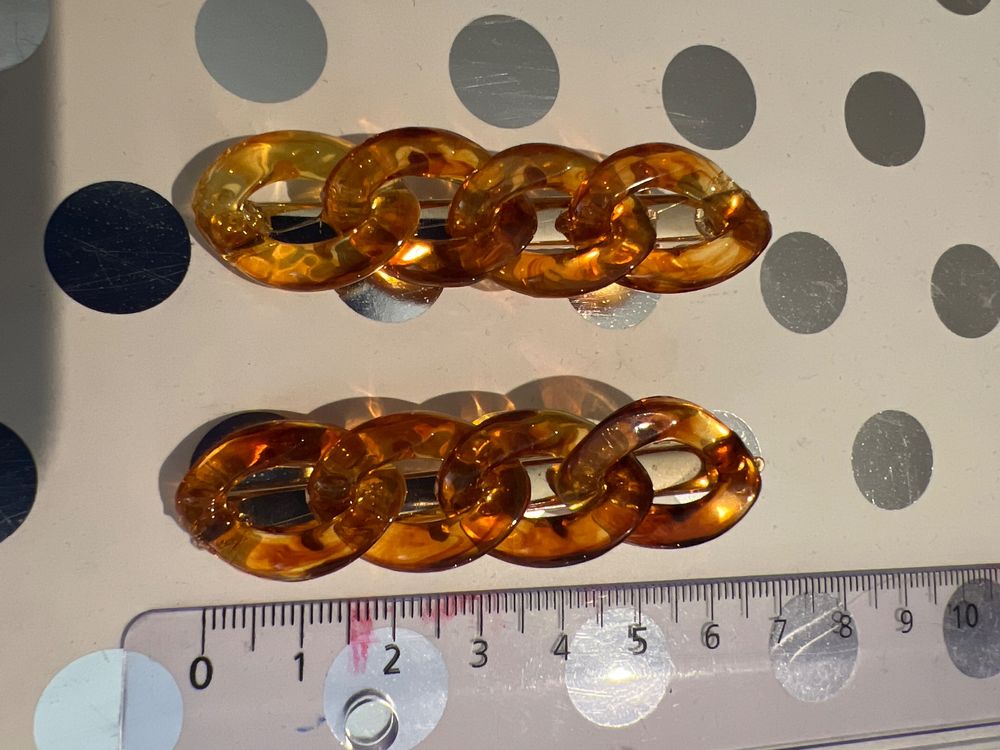 S 2 Hair Clip main image 1