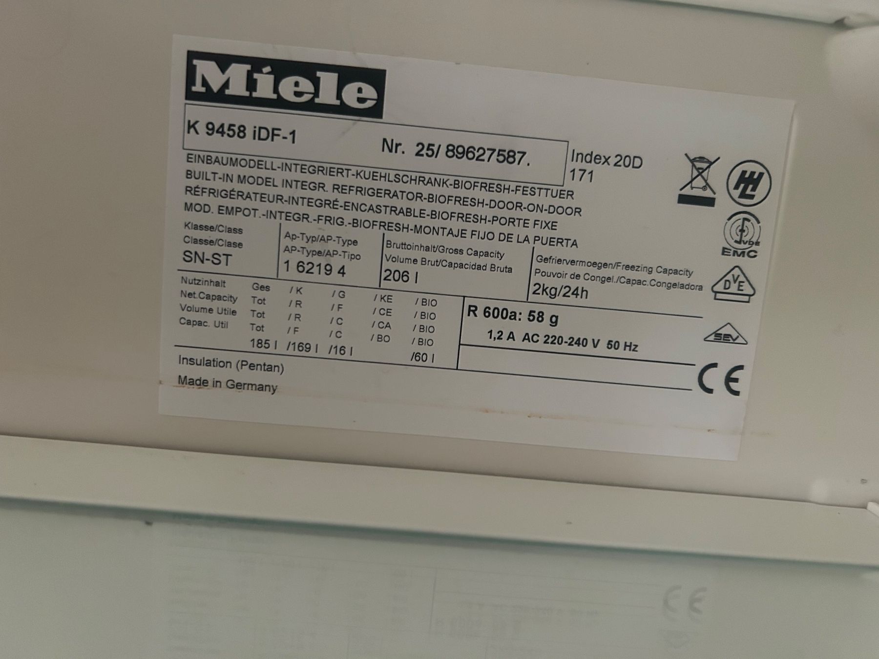 Miele Frigoriferi: Kühlschrank mit Schrank – Usato da Zürich venduto da Tm7 1