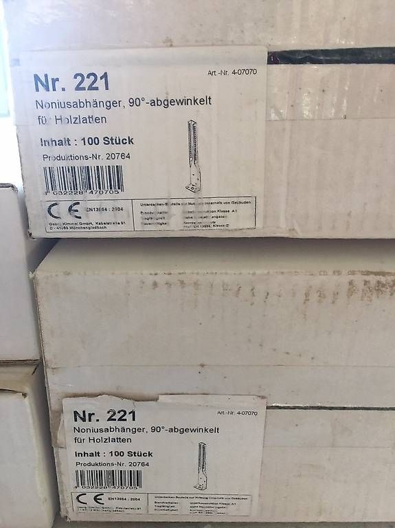 Attrezzature mediche: Noniusoberteil 6 Karton – Usato da Egliswil venduto da Fiji007 2