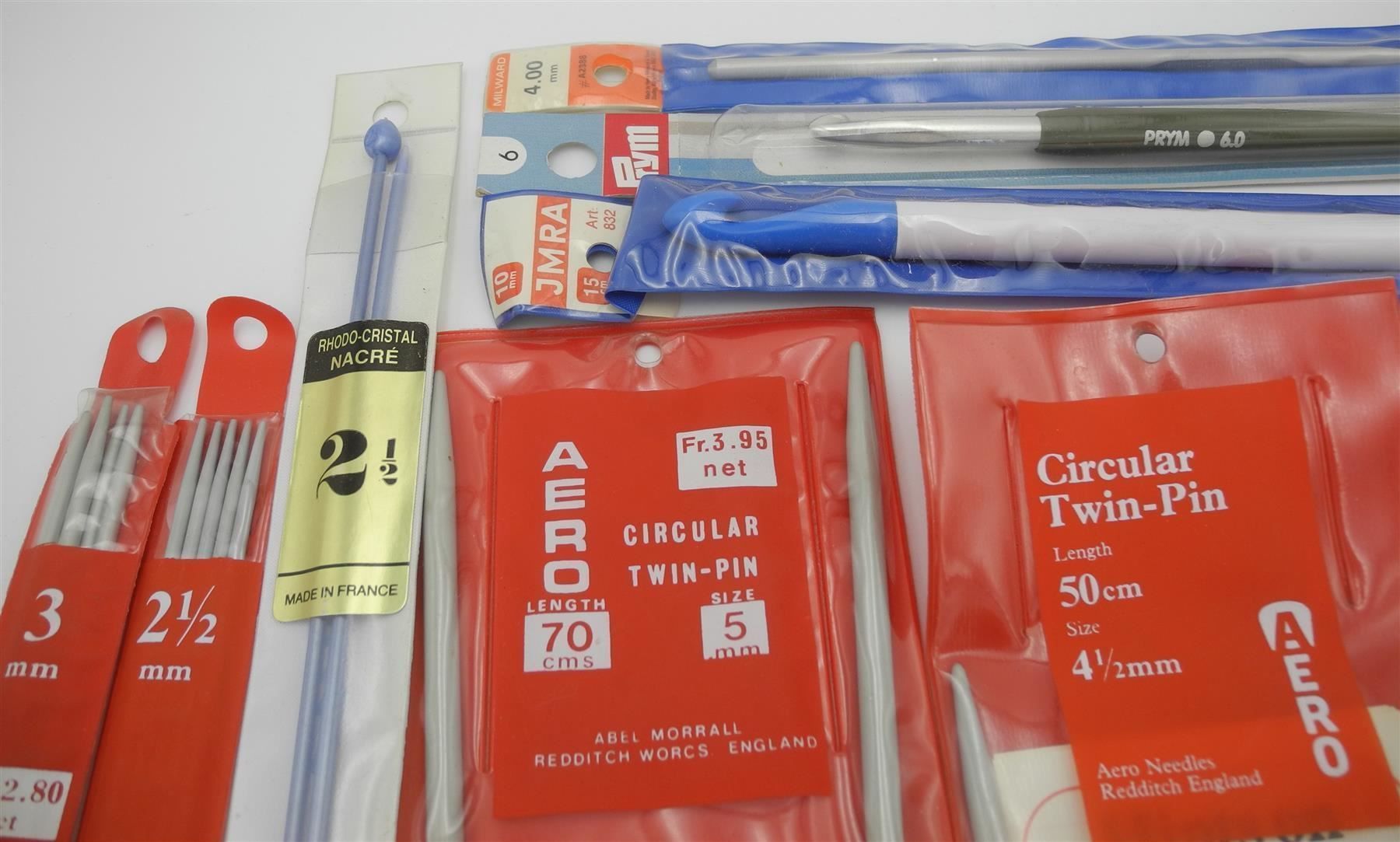 Ferri: 5 Stricknadeln + 3 Häckel, Nr. e26 – Nuovo e nell'imballaggio originale da Kottwil venduto da Crazyrolf 1