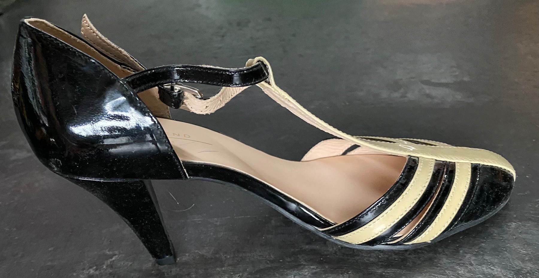 Max Mara Damenschuhe: Pumps/Sandalen Weekend Max Mara NEU 38 – Neu (gemäss Beschreibung) aus Chur von simhofstr 5