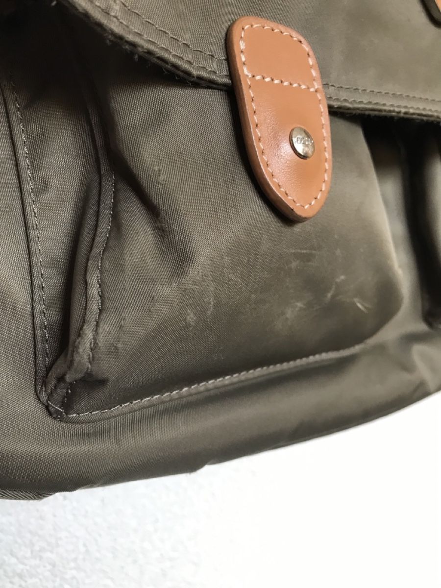 Autres vêtements & accessoires: Sac bandoulière Jump kaki – D'occasion à Grimisuat par eliseba88 1