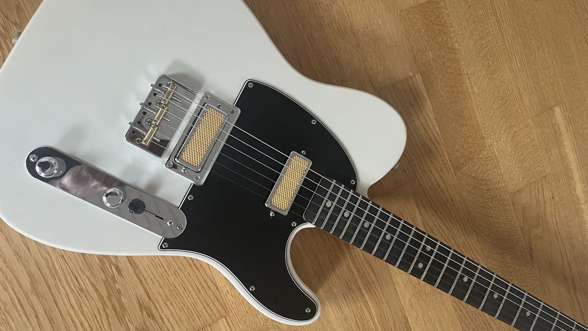 Fender Strumenti musicali: Fender Telecaster Goldfoil (White blonde) – Nuovo (secondo la descrizione) da Uster venduto da runnerbaby 3