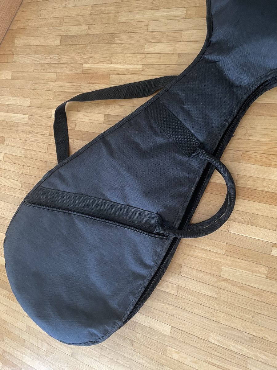Musikinstrumente: Chinesische Gitarre – Gebraucht aus Tägerwilen von Shaimaa 5