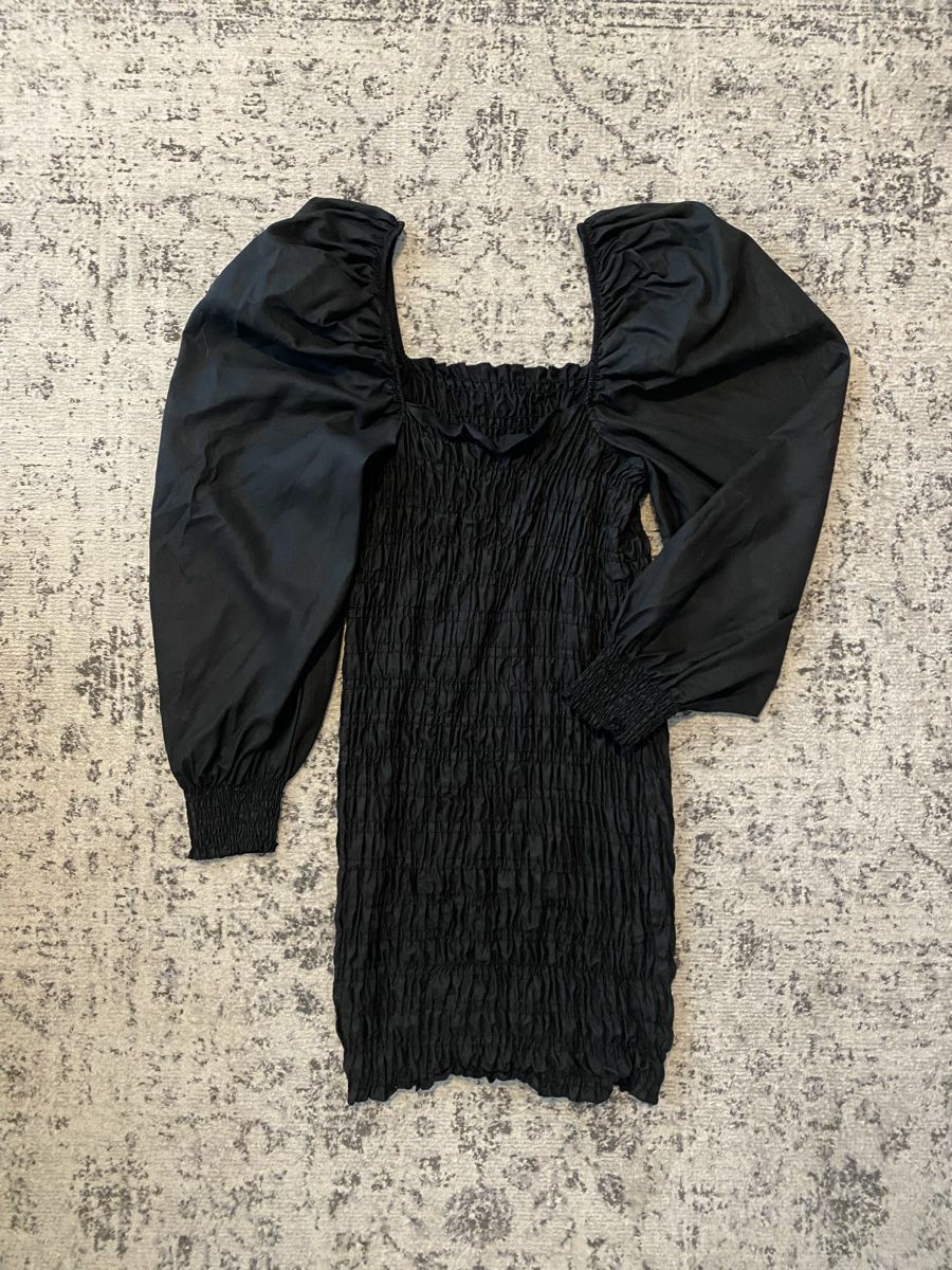 Zara Kleider: Mini robe noire ZARA, XS – Neu (gemäss Beschreibung) aus Bussigny von cac_q2c6 2