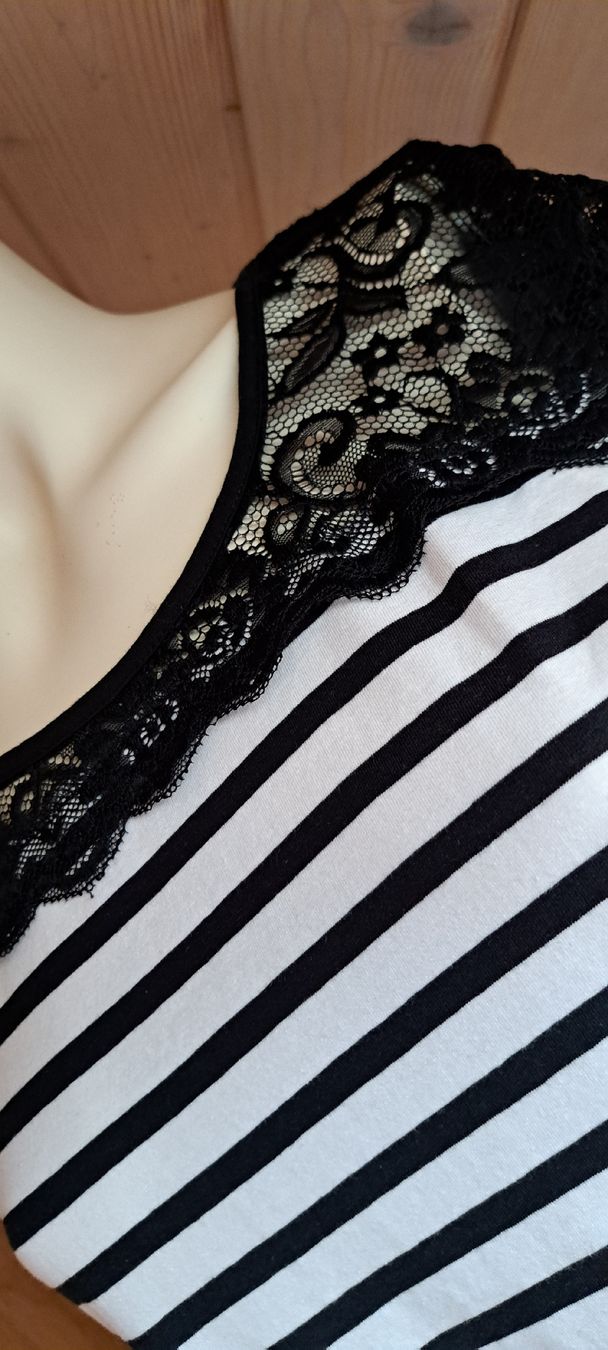 Zebra T-shirts: ZEBRA Shirt Gr.XL – D'occasion à Thalheim AG par Bekuadma 1