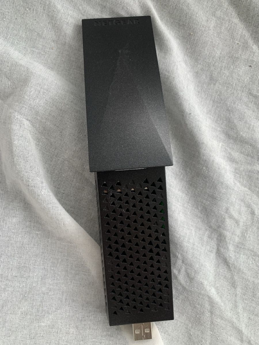 Unità & Adattatore: Netgear A7000 WiFi USB adapter – Usato da Zürich venduto da Gani