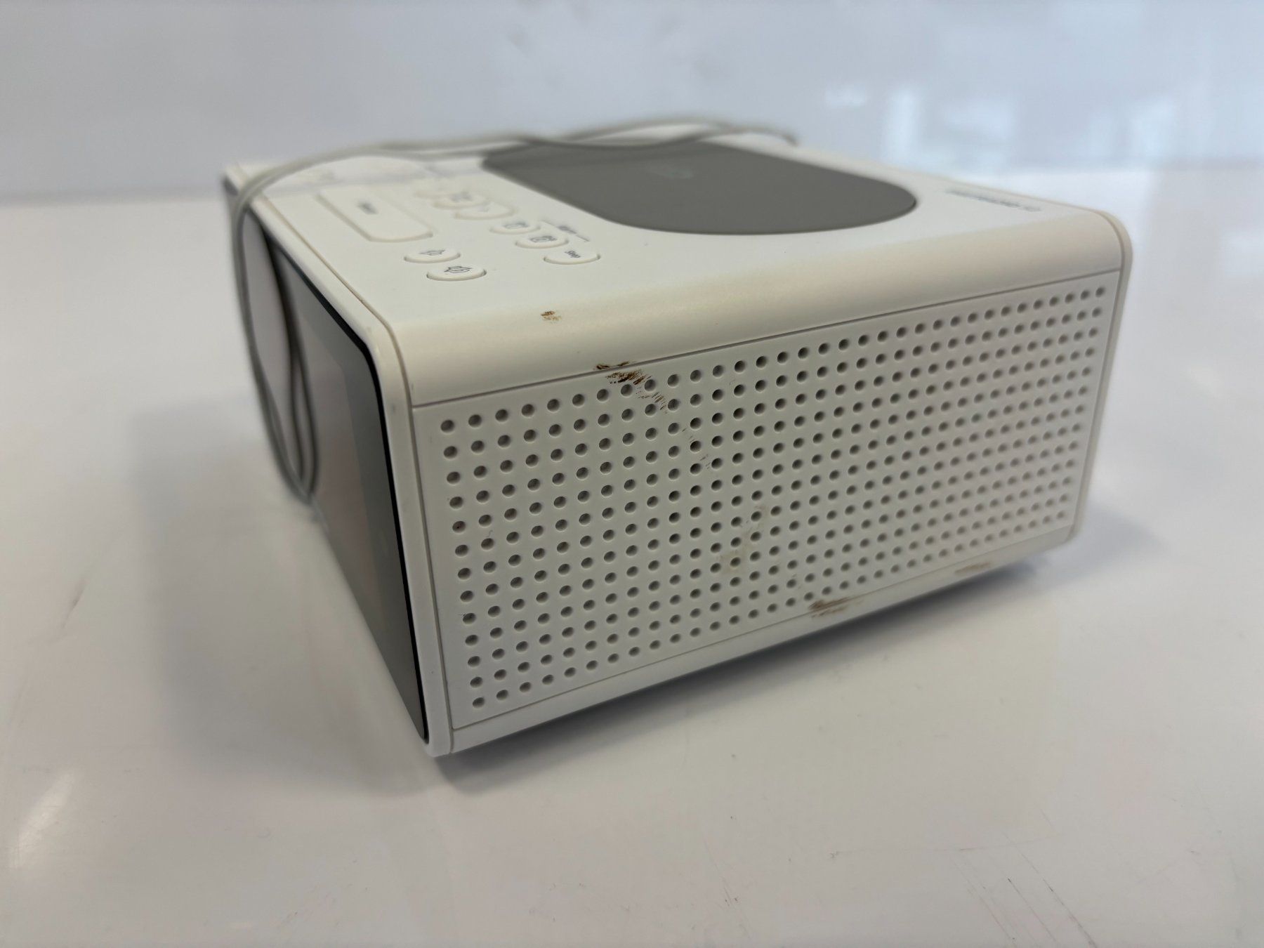 Technisat Radio: Technisat Digitradio 52 – Usato da Heerbrugg venduto da Kirchhofer 4