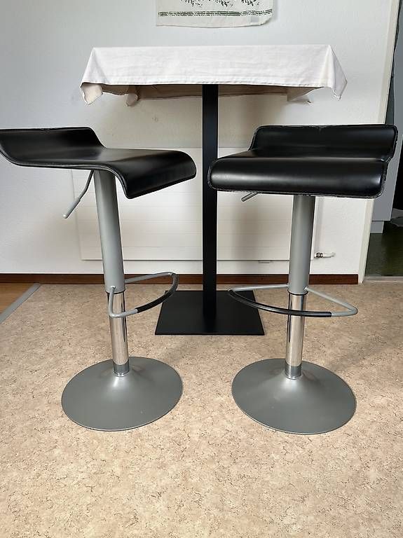 Hocker: Barhocker – Gebraucht aus Bern von fiona.mari