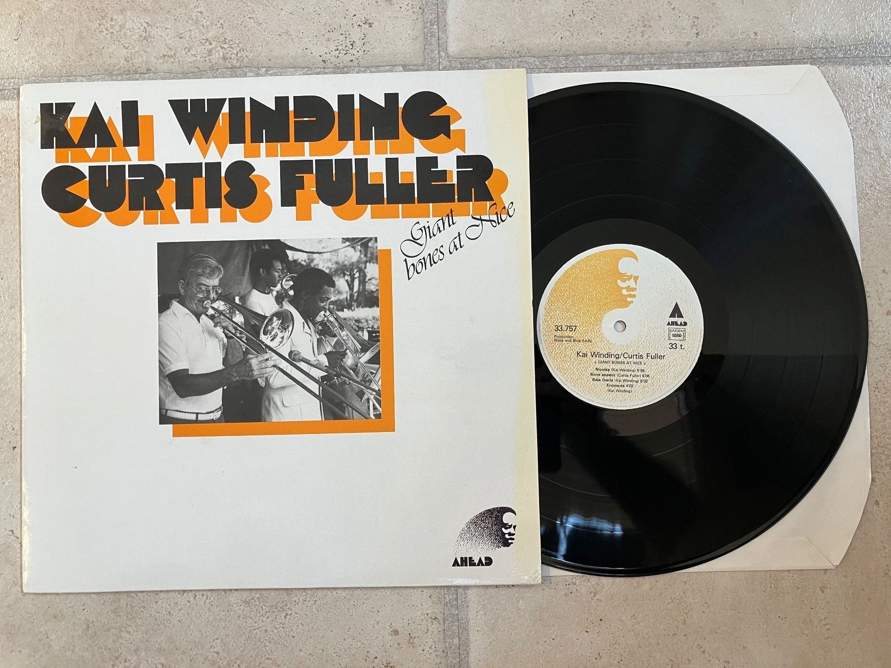 Schallplatten: Kai Winding, Curtis Fuller - Giant Bones At Nice, LP Jazz – Gebraucht aus Widen von DexterGordon