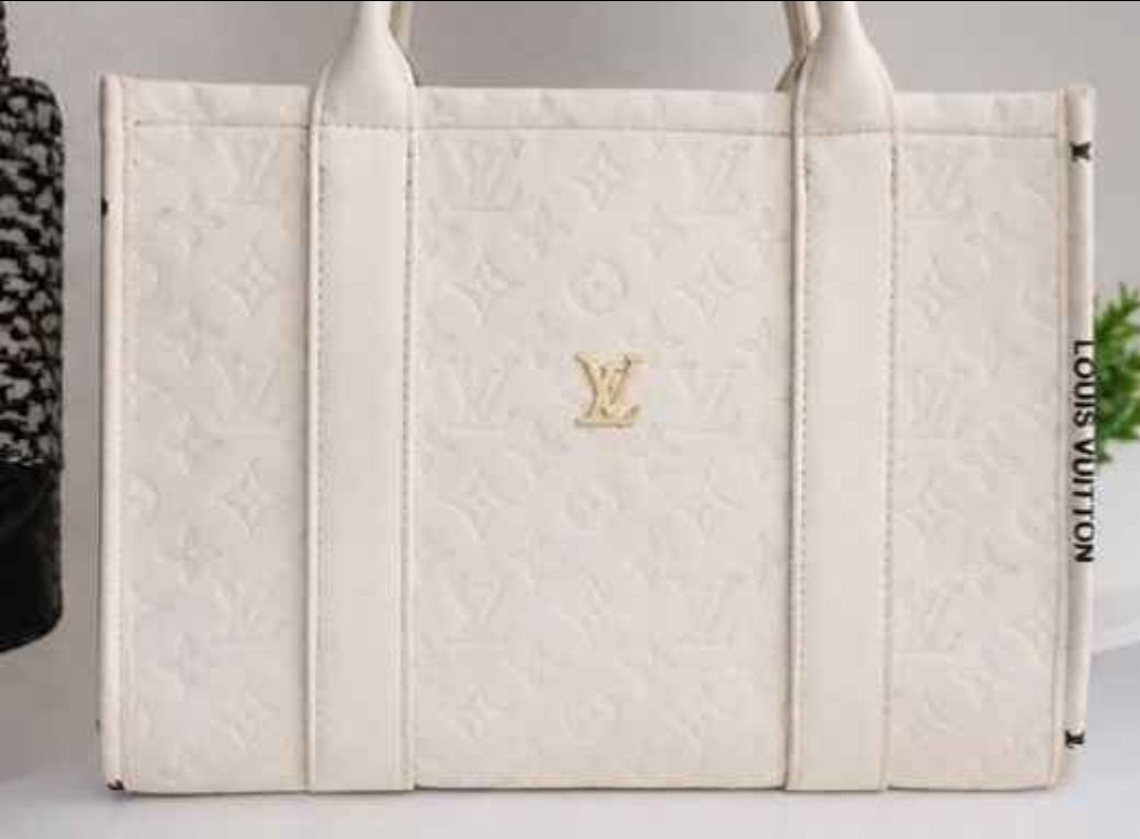 Taschen für Damen: selten getragene Tasche – Neu (gemäss Beschreibung) aus Schwaderloch von cel_rs6t 1