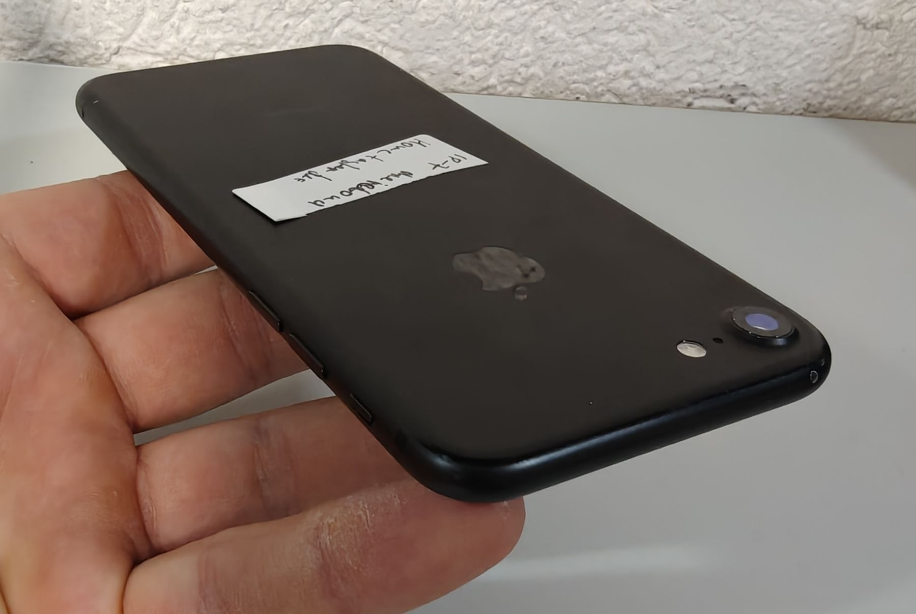 Apple Telefoni cellulari / Smartphones: iPhone 7 schwarz – Difettoso da Ehrendingen venduto da Rocky985 1