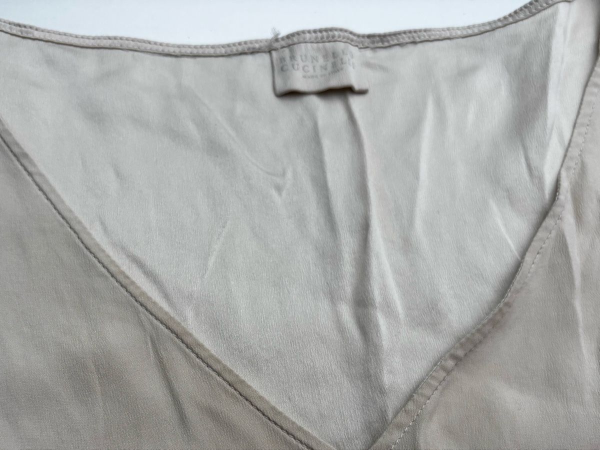 Brunello Cucinelli Camicette: Brunello Cucinelli Silk Top  – Usato da Herrliberg venduto da ellabellaaa 1