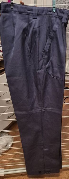 Pantaloni: Neu Arbeitshose, Gr. 38, 50% Baumwolle/Cotton – Nuovo e nell'imballaggio originale da Liebefeld venduto da DekoBrokland 2