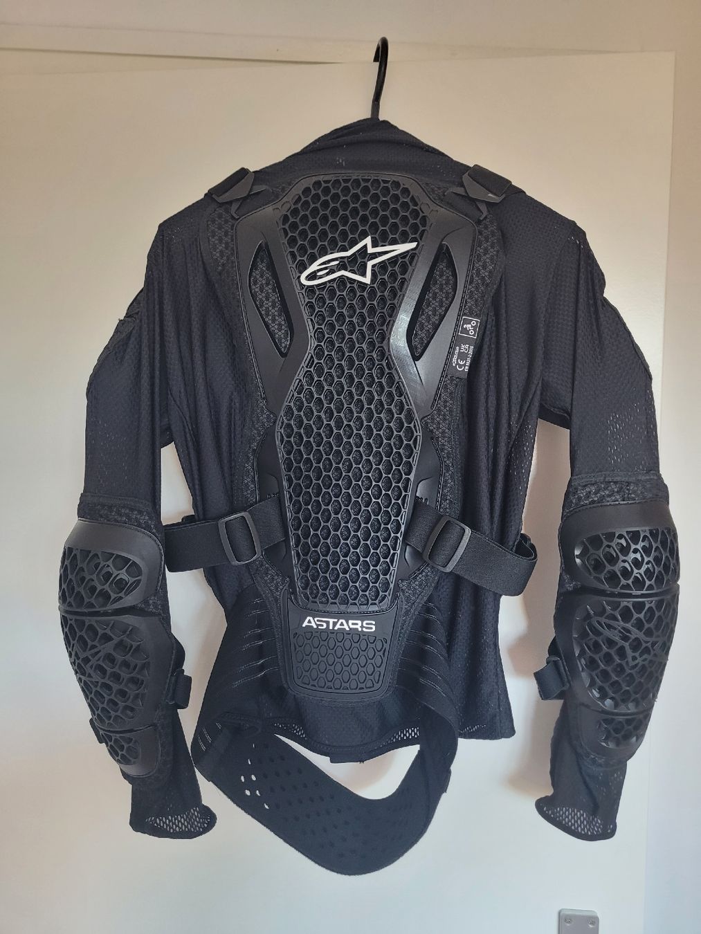 Alpinestars Schutz & Schoner: Alpinestars Bionic ActionV2 Protection Jkt – Neu (gemäss Beschreibung) aus Thônex von Jankhee 1