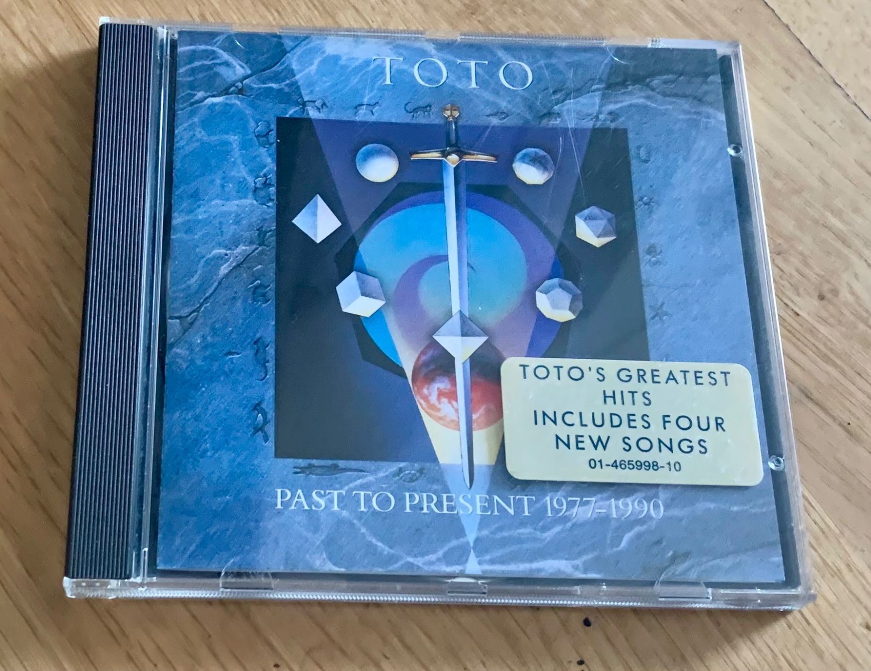 CDs: Toto past to present 1977-1990 – Gebraucht aus Zürich von Fieber