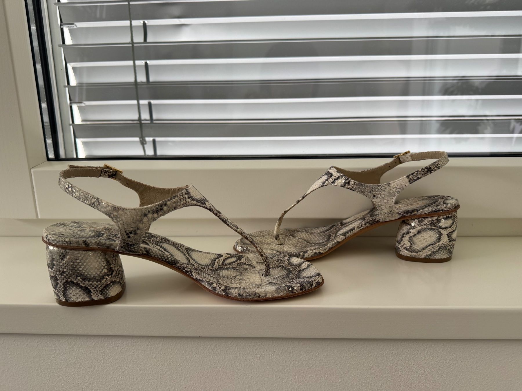 Scarpe da donna: Tattoo Cinto Sandaletten – Nuovo (secondo la descrizione) da Balzers venduto da Lissi57 8
