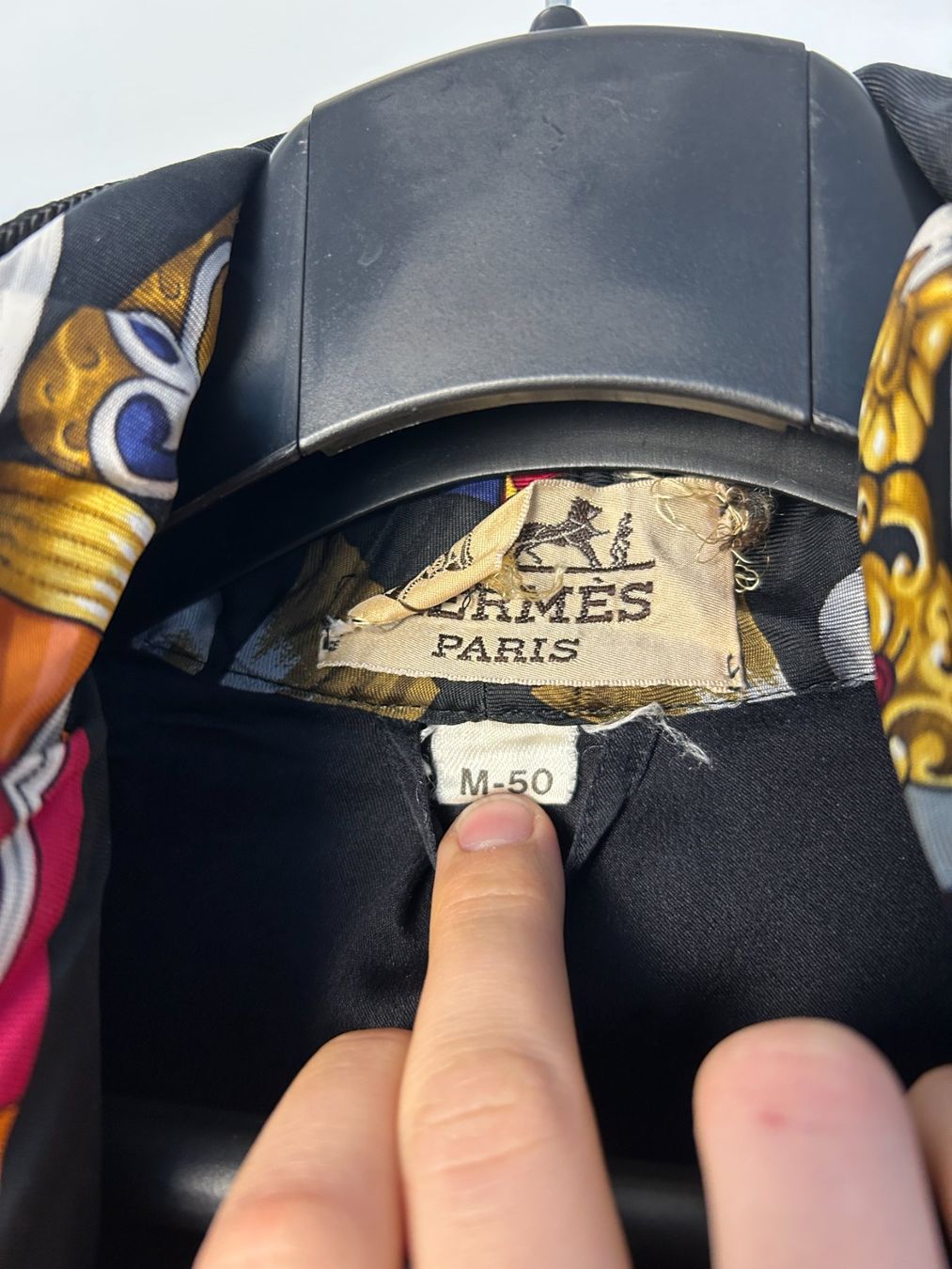 Hermès Bademäntel: Hermès Black Velvet Bathrobe – Gebraucht aus Bern von kurtikobolt74 5