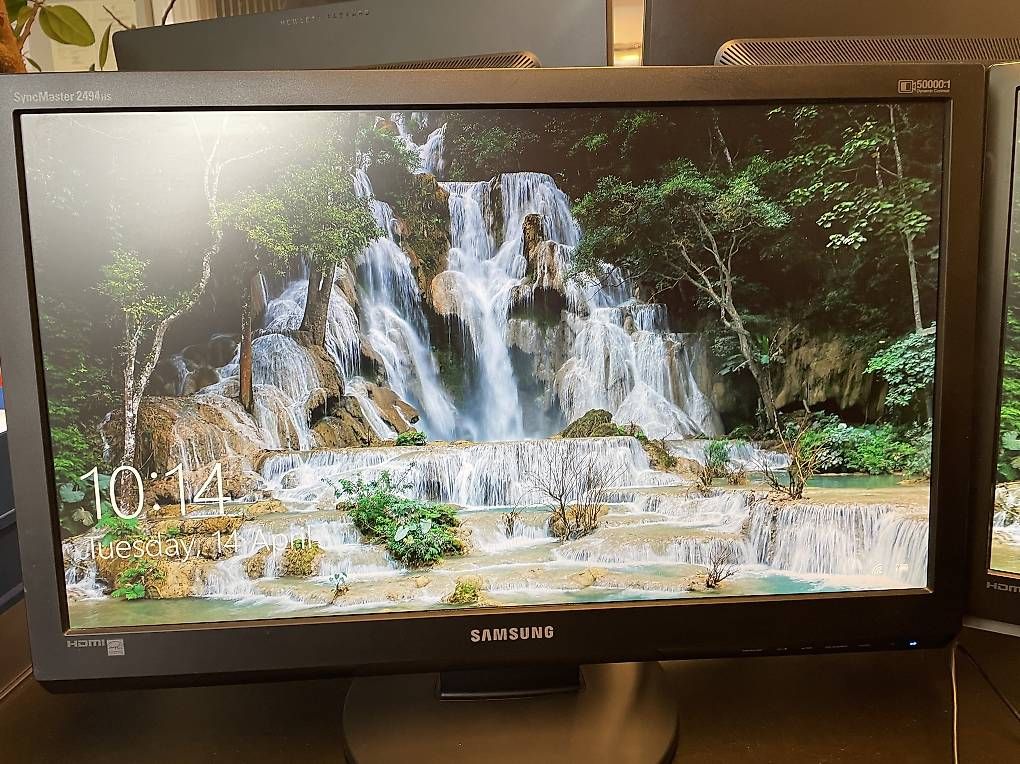 Monitor: Bildschirm Samsung Syncmaster 2494hs 24" – Usato da Bolligen venduto da heidi6318