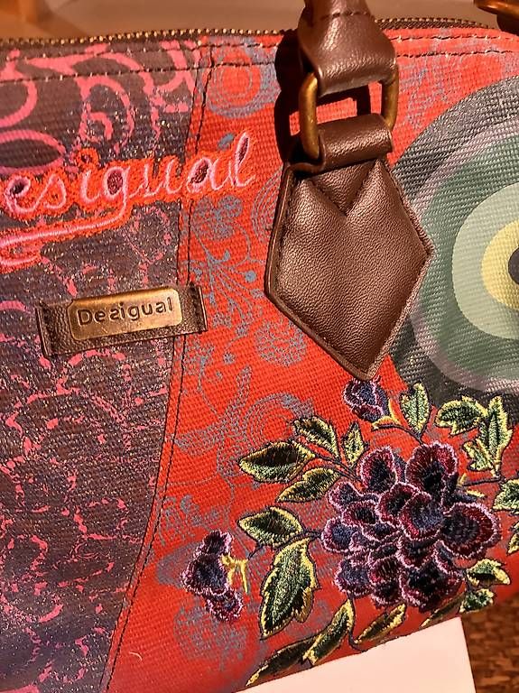 Borse da donna: Desigual Handtasche ungebraucht  – Usato da Würenlos venduto da Farha1982 3