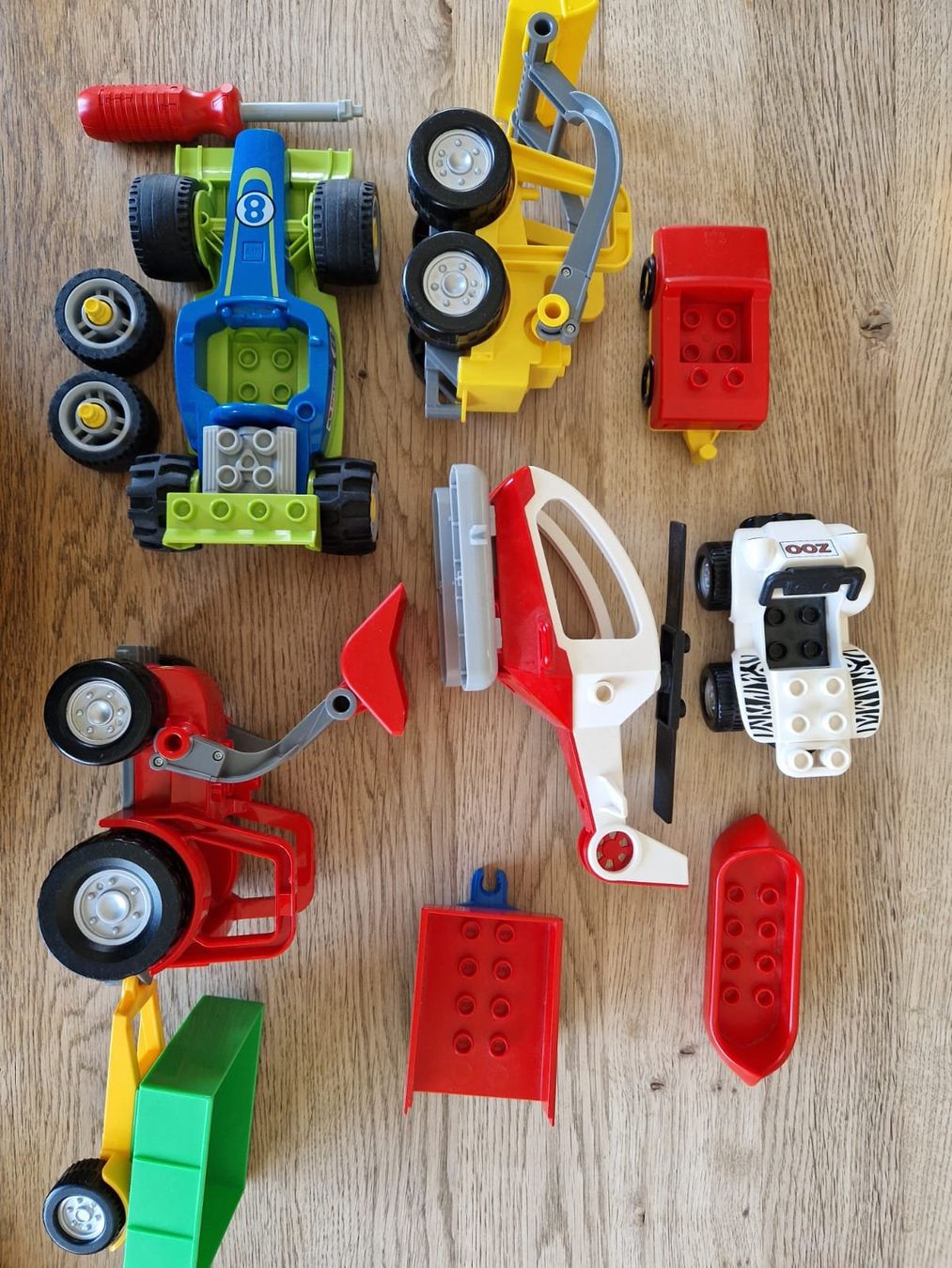 Lego Giocattoli: Lego Duplo zwei Boxen und vier Platten – Usato da Schötz venduto da protea84 4