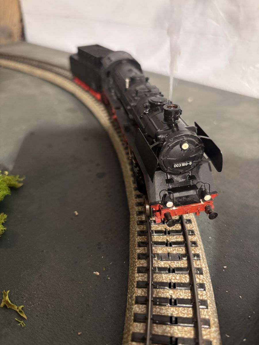 Märklin Modelleisenbahnen: Märklin 3085 – Gebraucht aus Boncourt von Keiserrail 1