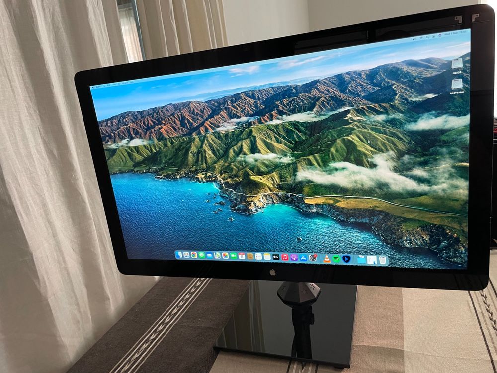 Apple Thunderbolt Display 27" A1407 mit VESA mount Kaufen auf Ricardo