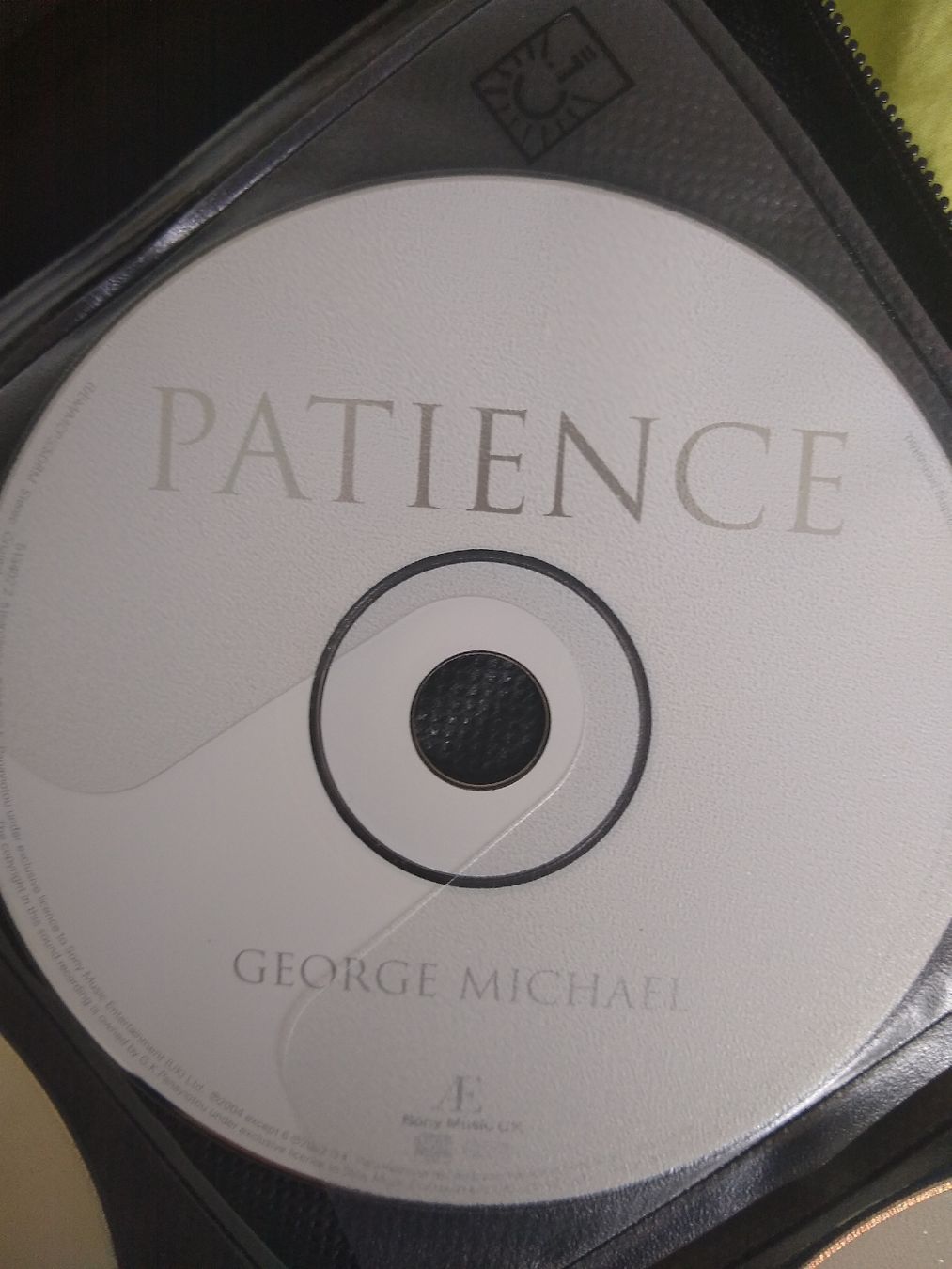 CDs: George Michael Patience CD  -no case – Gebraucht aus Dübendorf von rol_fm6d