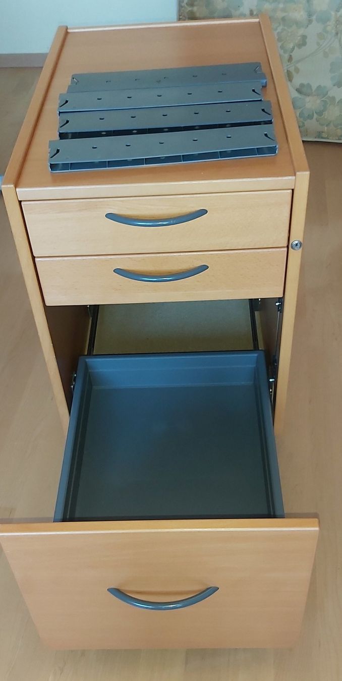 Ikea Schreibtische: IKEA Schreibtisch – Gebraucht aus Schübelbach von Su61cl4wr 6