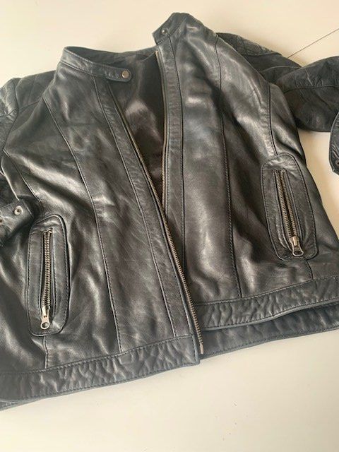 Giacche: 2 vestes cuir femmes – Usato da porrentruy venduto da choulchoul 4
