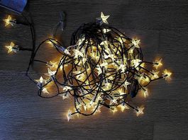 Lichterkette aus Sternen