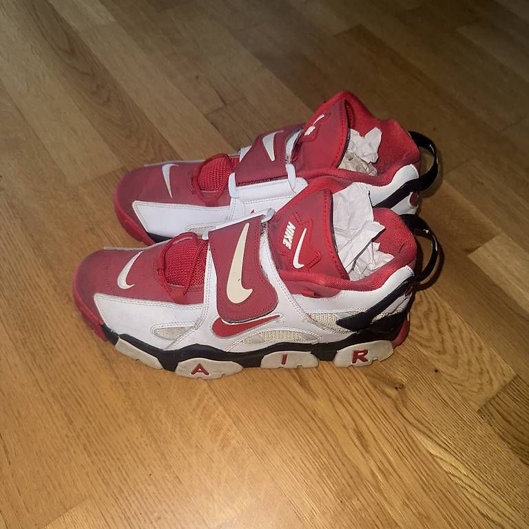 Scarpe da uomo: Nike Air Barrage Mid White Black Red – Usato da Wil SG venduto da bul_nth5 3