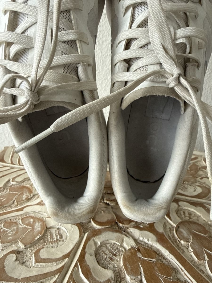 On Chaussures hommes: ON Cloudace Laufschuhe Weiss Grösse 42.5 – D'occasion à Zürich par sha_vw65 7