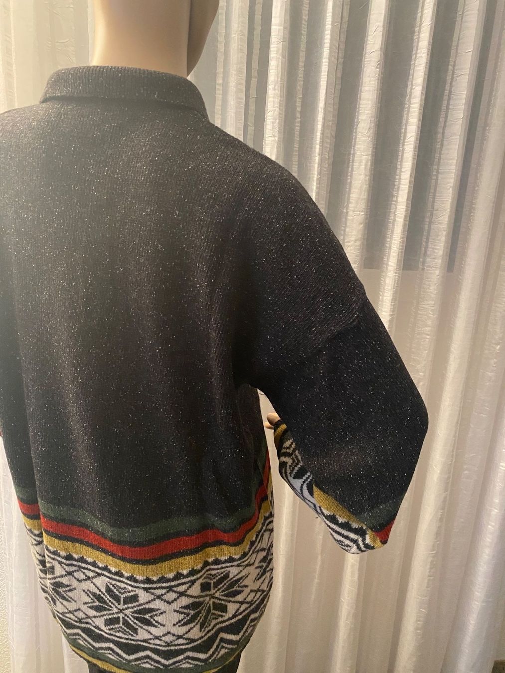 Maglioni & Felpe: Perfekter Auftritt mit diesem seltenen Strickpullover, L/XL – Usato da Winkel venduto da ferrari2022 4