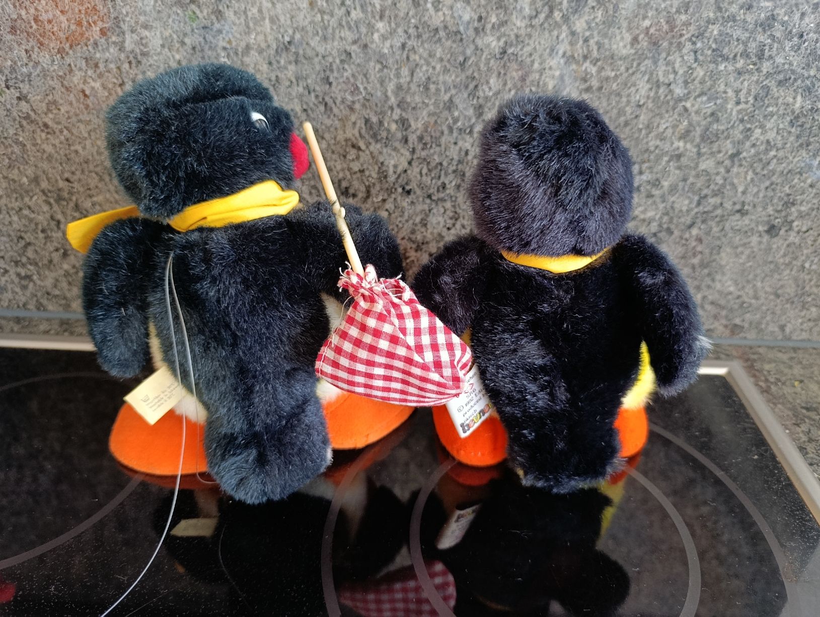 Giocattoli: 2 Pingu 1992 SRG Heunec Stofftiere, 20cm – Usato da Wil SG venduto da Donaldus 2