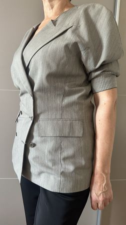 Veste Crisca grise taille 38 femme 100% laine vierge