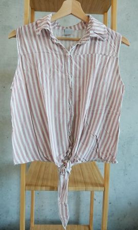 Ärmellose Bluse mit Streifen und Knotendetail, Sommer 🌻 ...