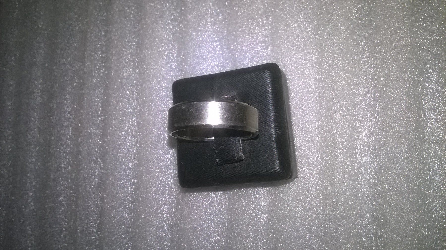 Anelli: RING EDELSTHAL,,,MATTE UND GLANZIG,,MIT KRISTALL – Nuovo (secondo la descrizione) da Basel venduto da bijoutrie_4 1