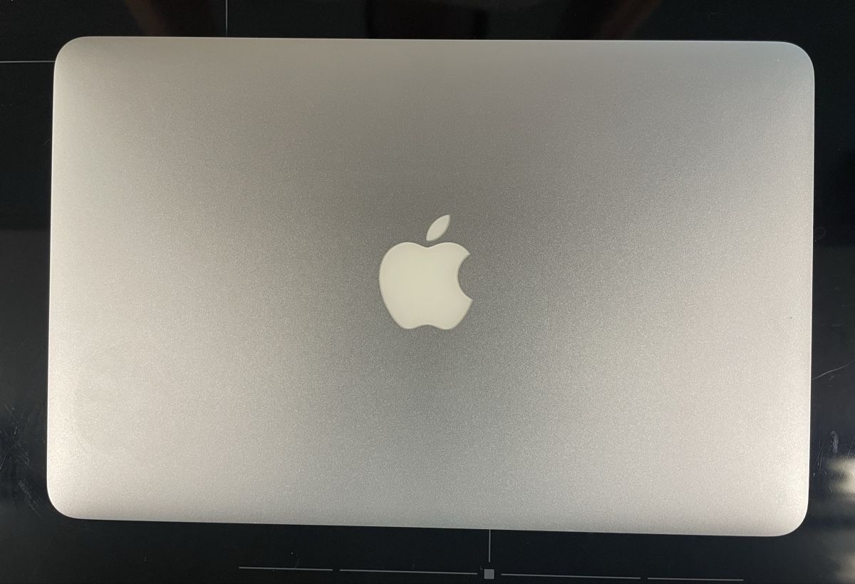 MacBook Air (11-inch, Mid 2012) (Gebraucht) in Rothenburg für CHF