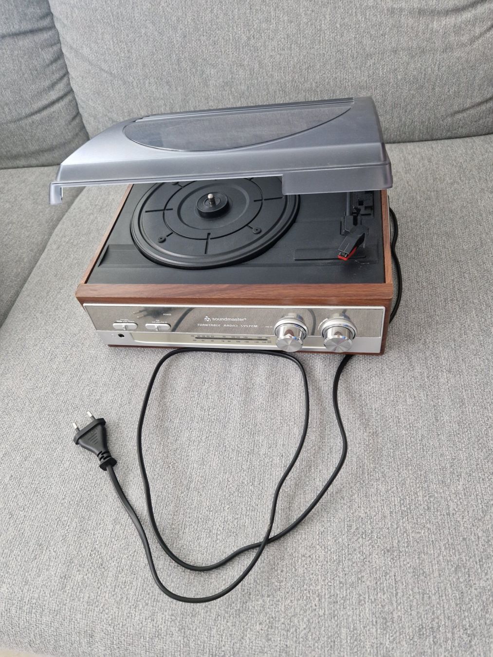 Giradischi: Tourne-disque Soundmaster // Soundmaster turntable – Usato da Fribourg venduto da gab_8d8p 2