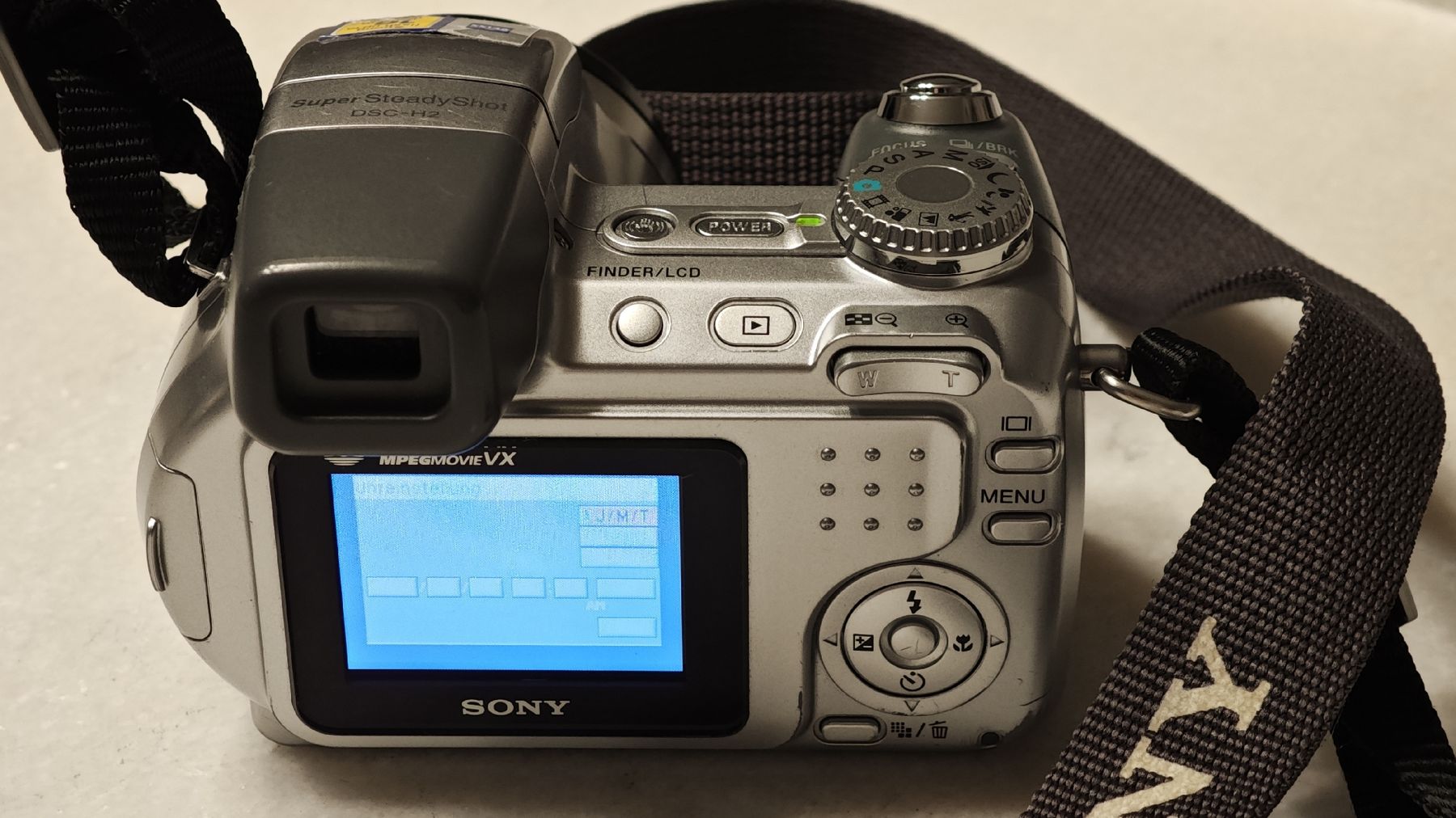 Sony Appareil photo: Sony DSC-H2 Digital Camera – D'occasion à Cham par pot_lpv7 1