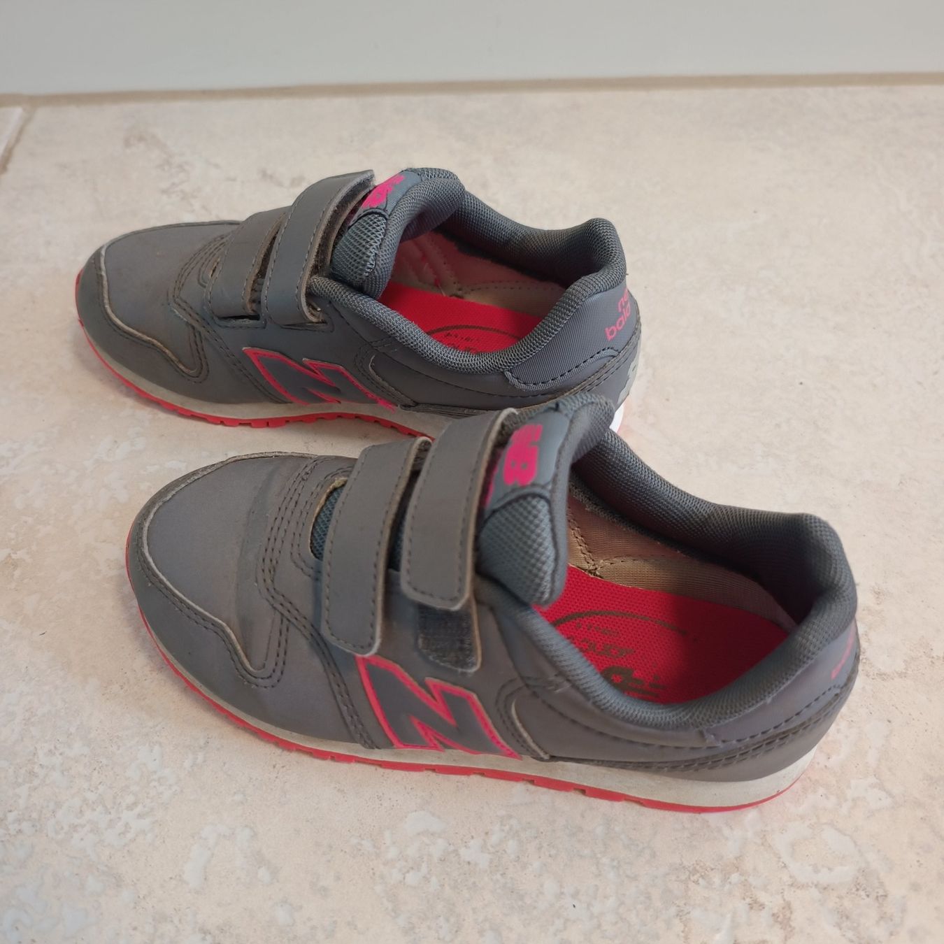 Geox Scarpe per ragazze: New Balance Sneaker Gr. 32.5 – Usato da Emmetten venduto da Hornberger 1
