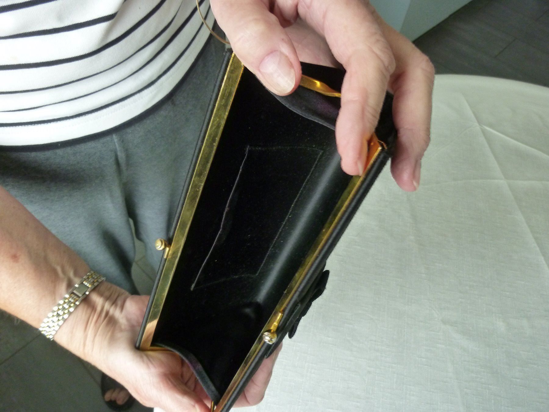 Borse da donna: Clutch Handtasche – Nuovo (secondo la descrizione) da Kloten venduto da Tongren 2